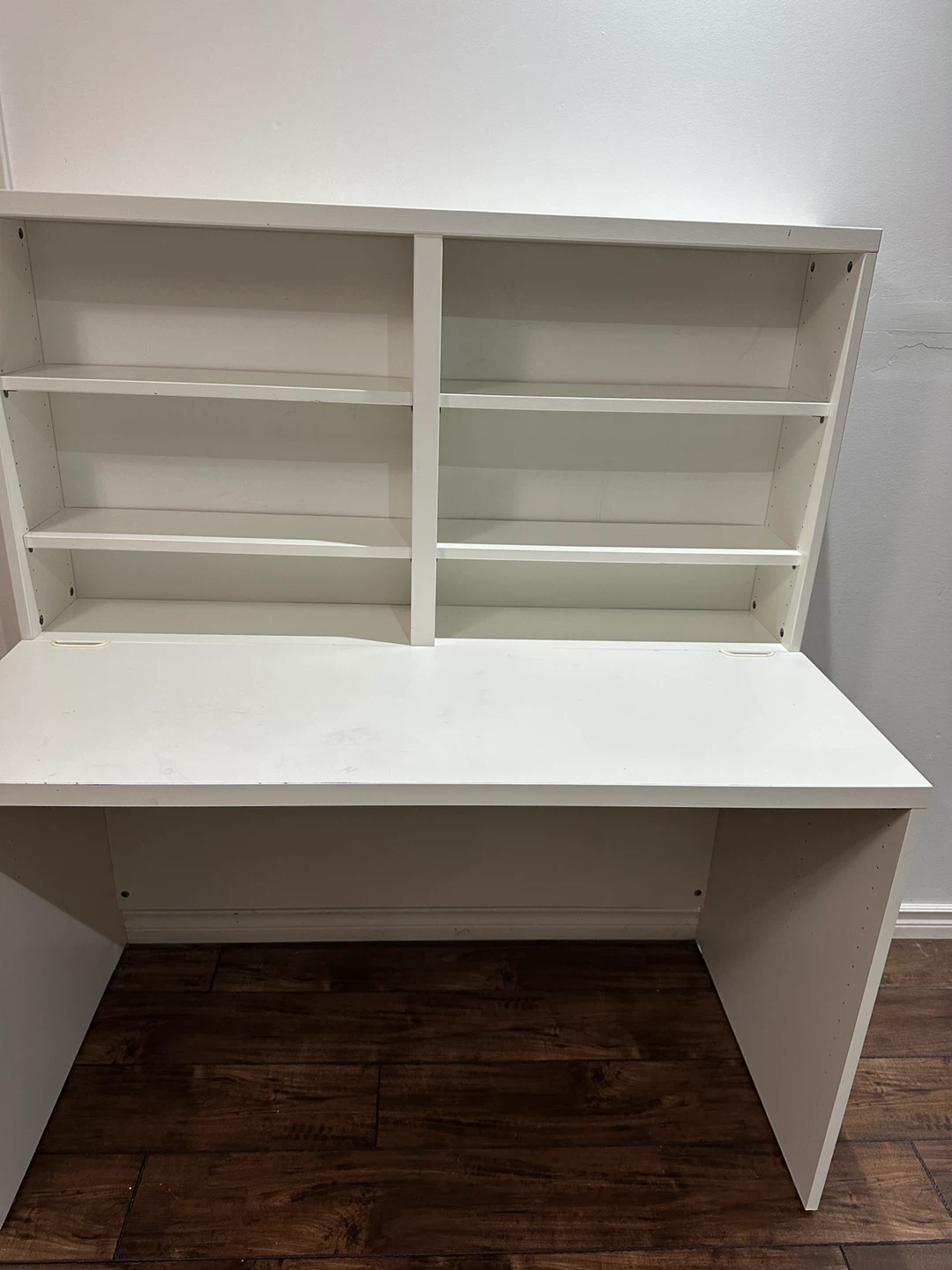White Desk with Hutch - photo 3