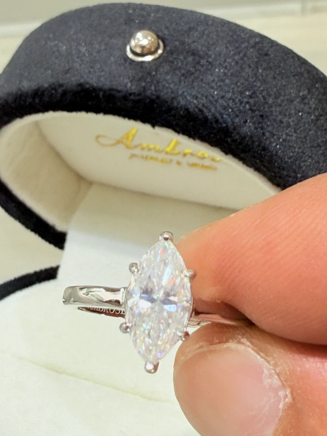 1 carat 925 sterling silver marquise cut moissanite ring - photo 5