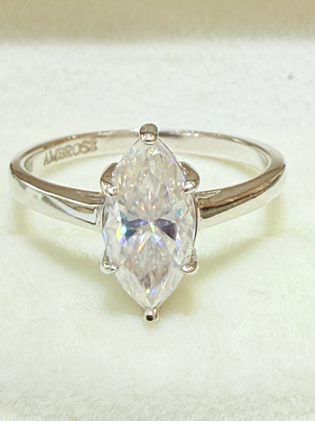 1 carat 925 sterling silver marquise cut moissanite ring