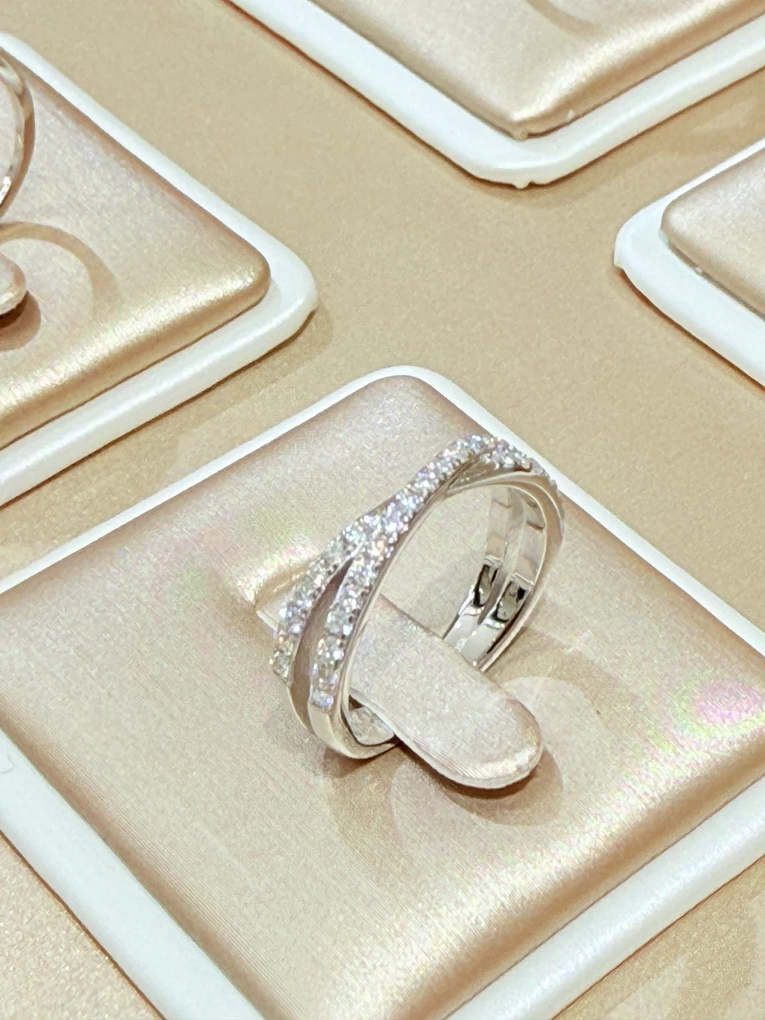 1 carat 925 sterling silver moissanite ring - photo 5