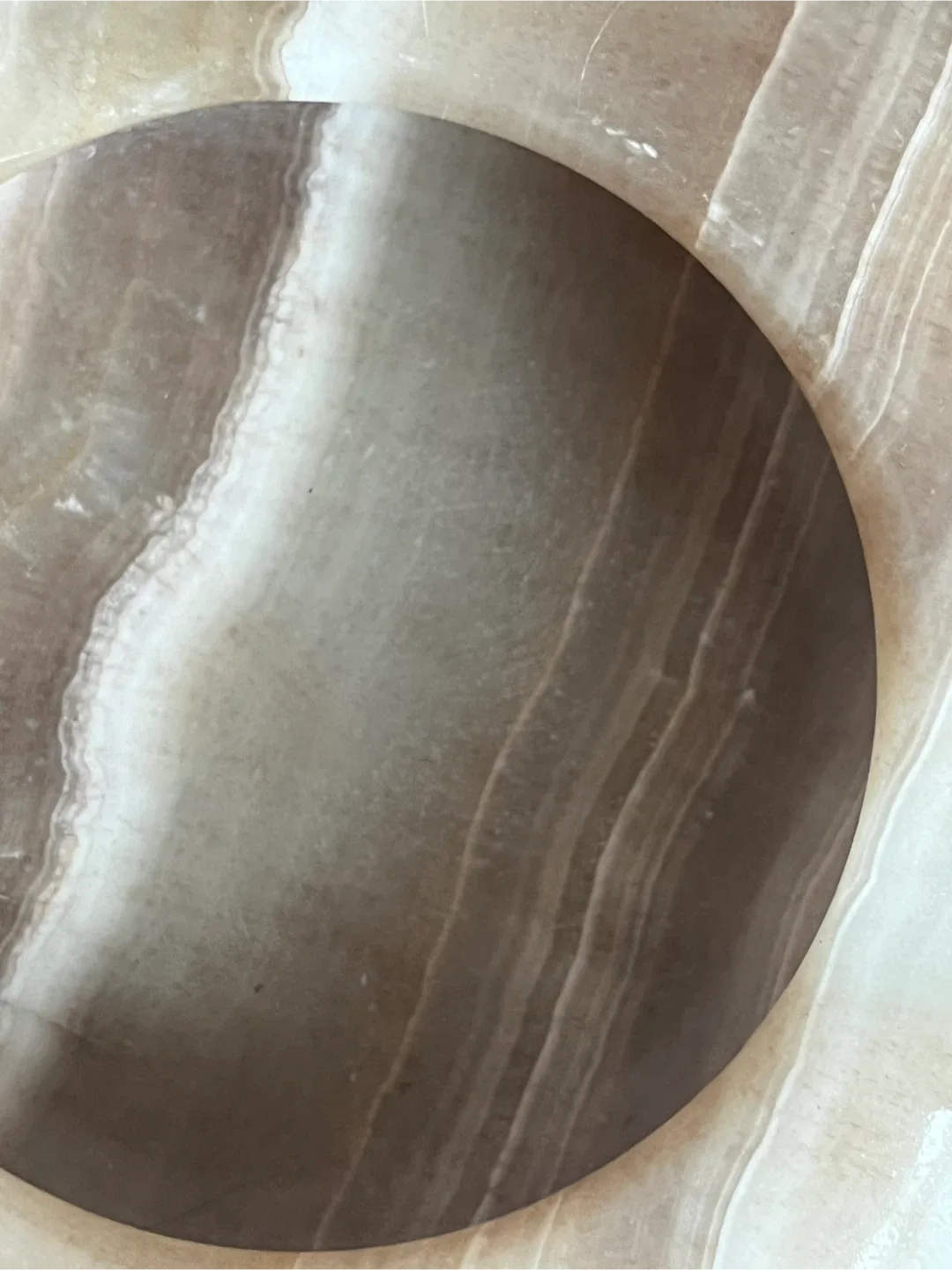 Onyx Ashtray in Carmel Swirls / Final Price! image indicator(10)