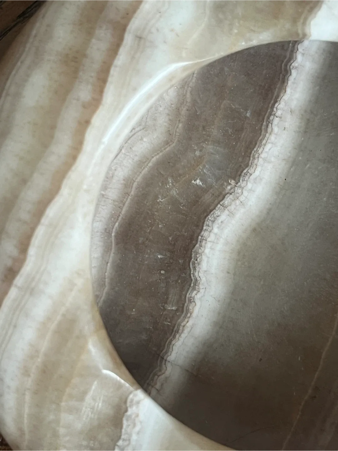 Onyx Ashtray in Carmel Swirls / Final Price! image indicator(9)