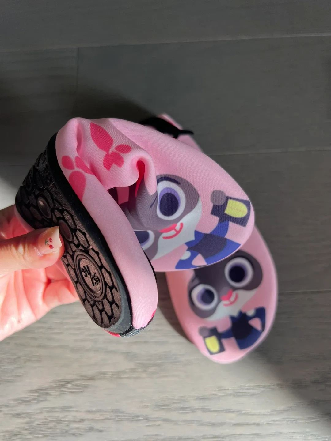 Pink Zootopia Judy Hopps Water Shoes - Size 5/6 image indicator(3)