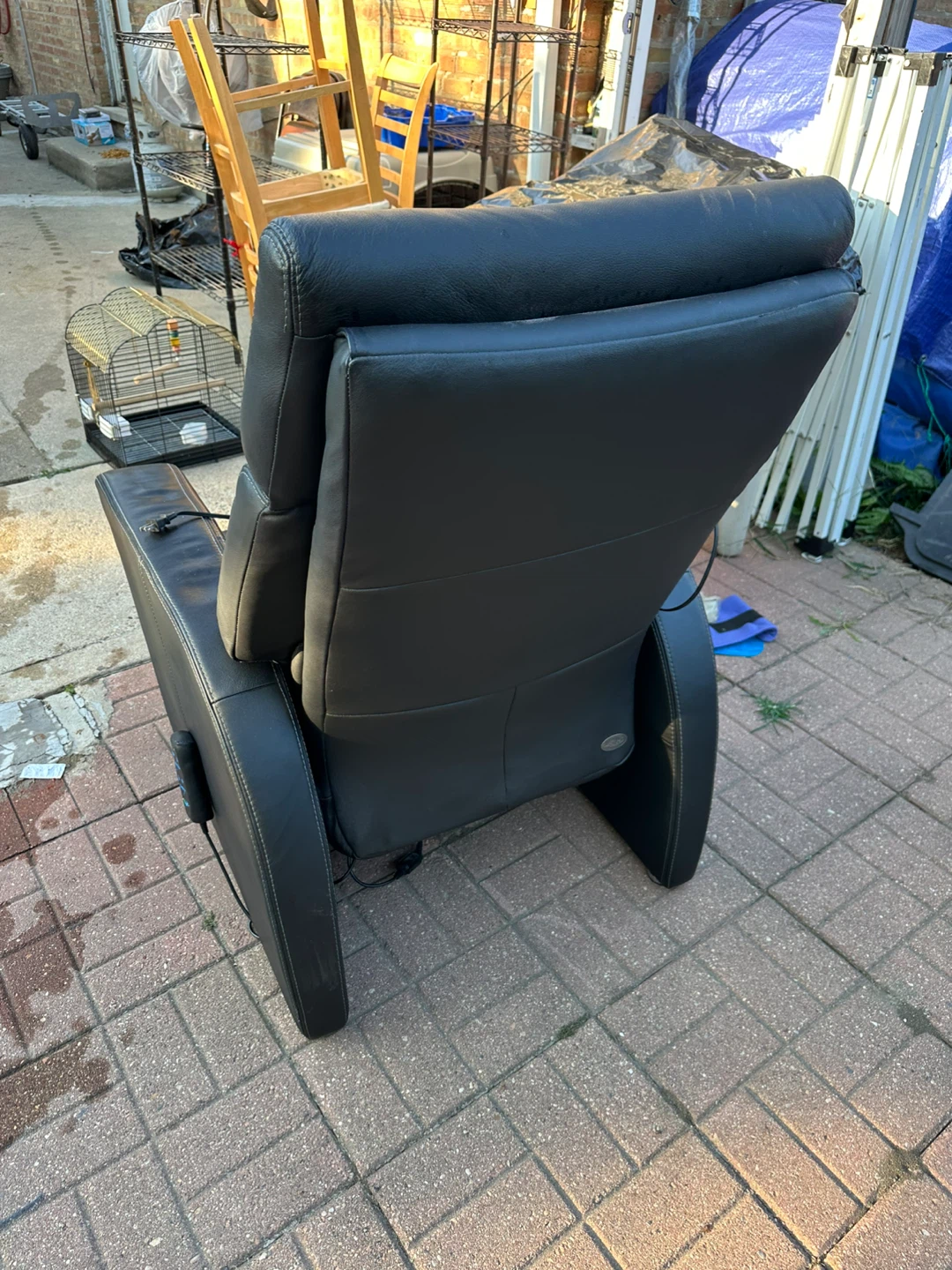 Black True Zero Gravity Power Recliner - photo 2
