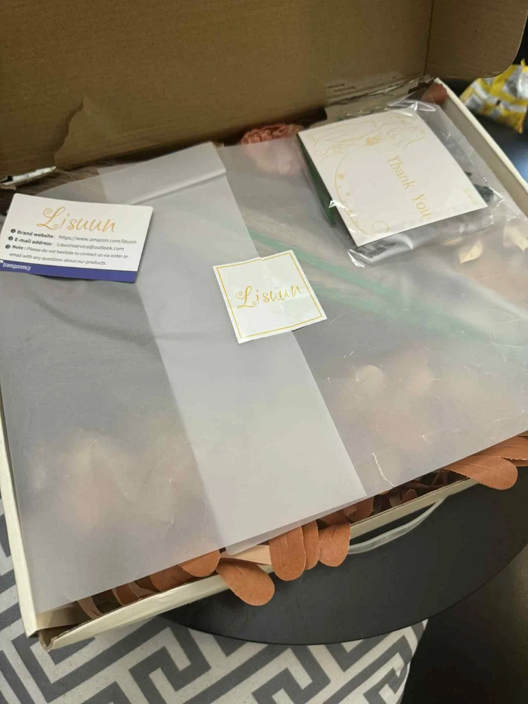 Lisuun Wedding Arch Flowers - Light Coffee & Dark Coffee image indicator(5)