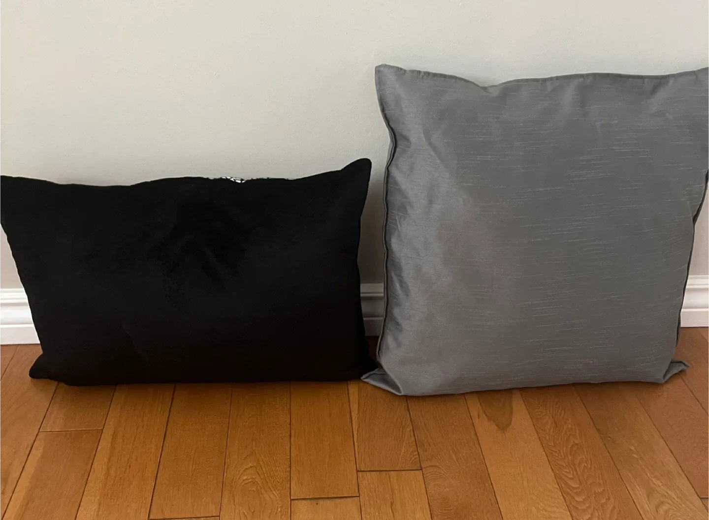 Two Throw Pillows in great condition-price is for both image indicator(2)