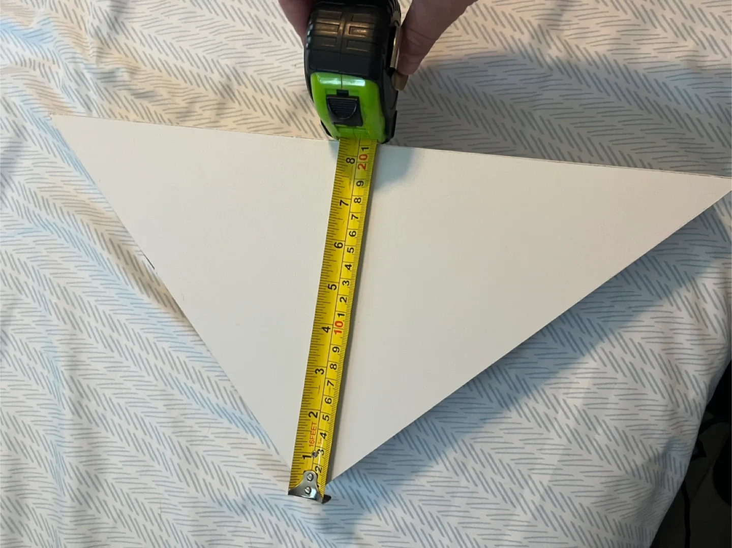 White Corner Shelves (Set of 3) image indicator(4)