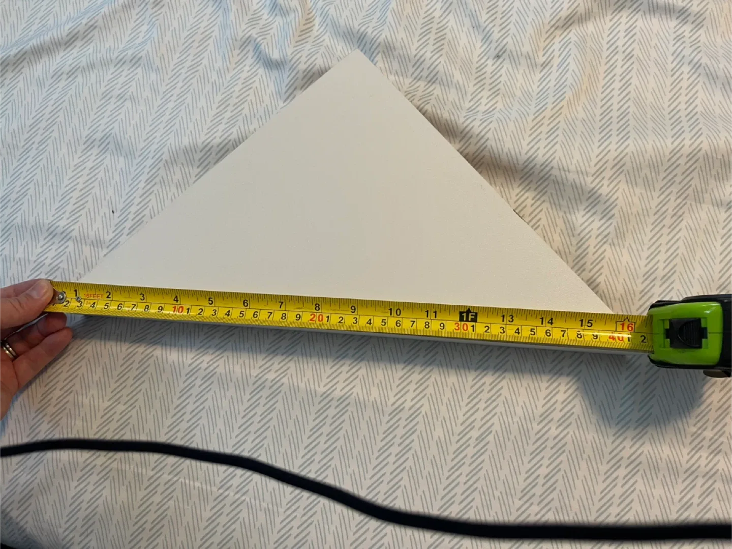 White Corner Shelves (Set of 3) image indicator(3)