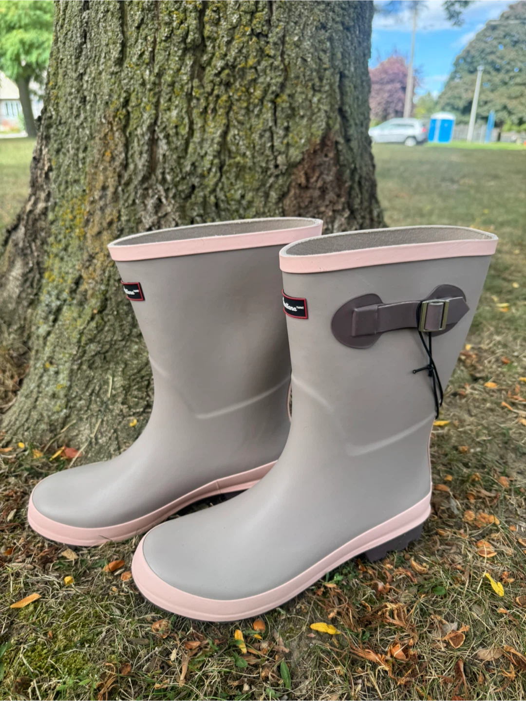 New Canadian Tire Grey Rain Boots - Size 9