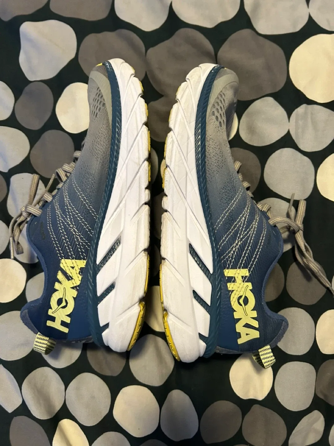 Hoka Clifton  - US 8 image indicator(3)