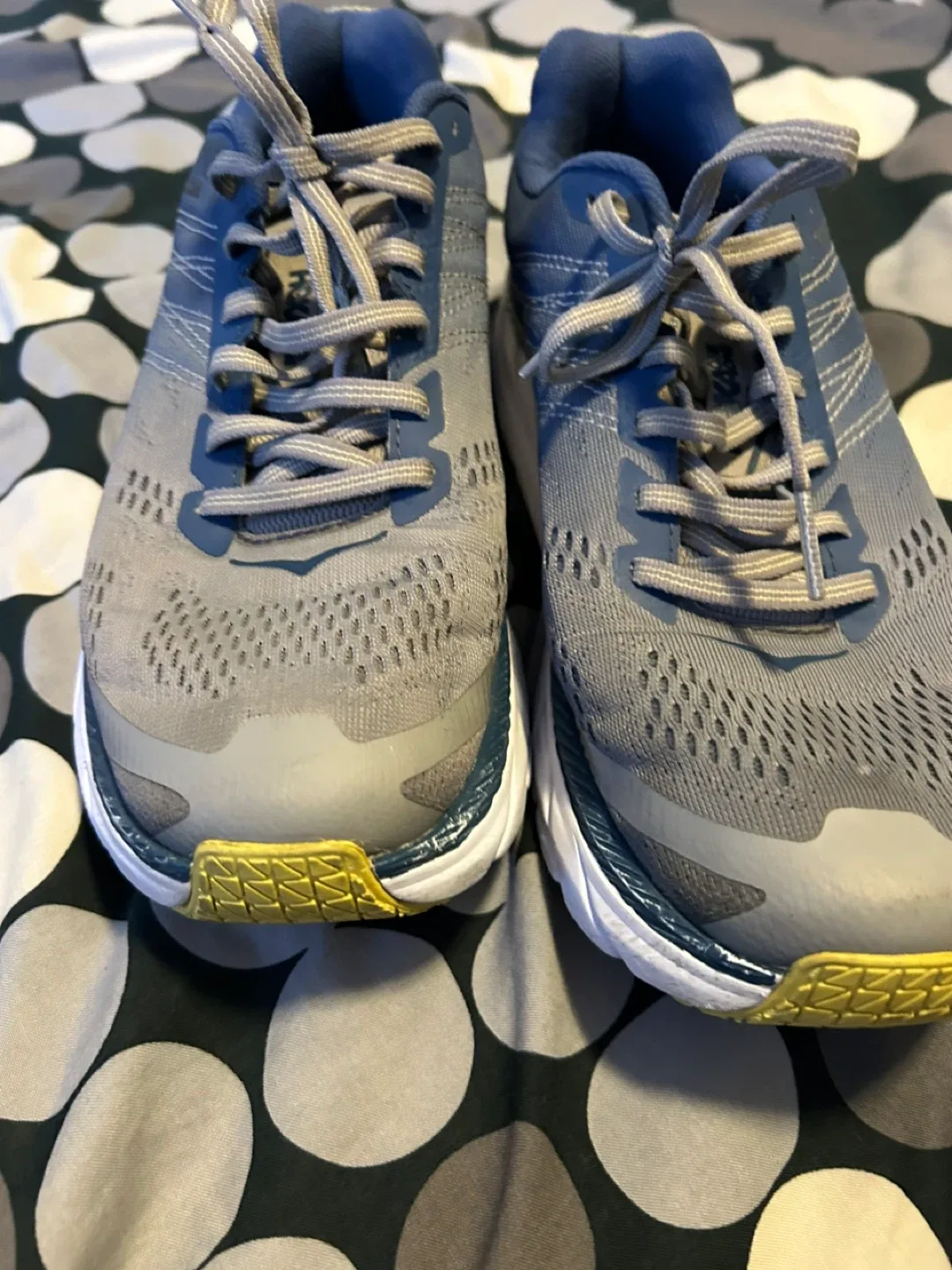 Hoka Clifton  - US 8 image indicator(4)