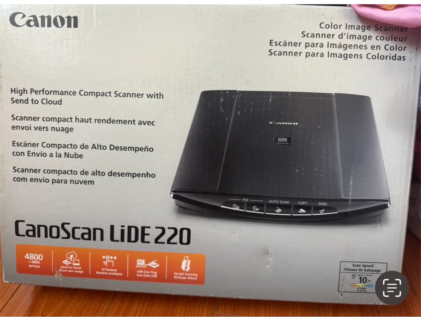 Canon CanoScan LiDE 220 Color Image Scanner