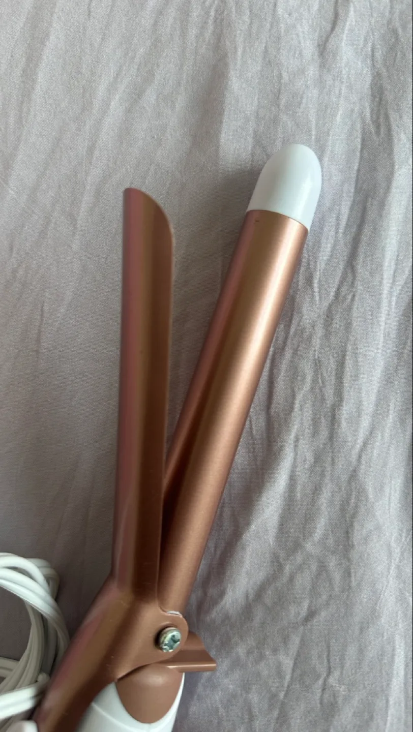 Conair Curling Iron - Rose Gold image indicator(2)