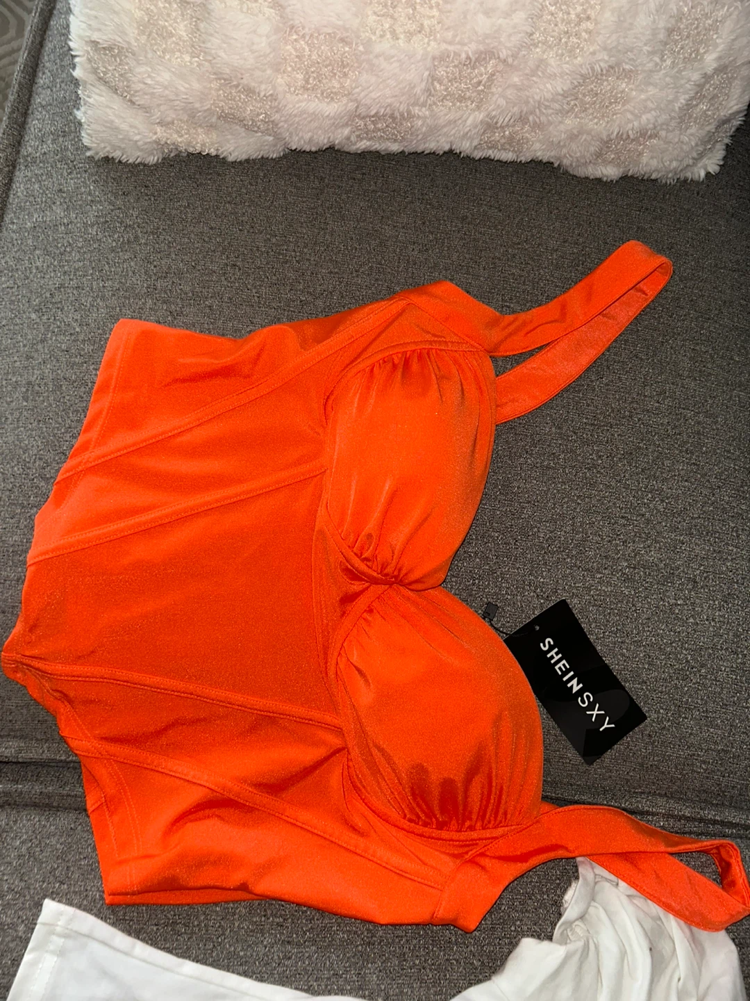 3  Puff Sleeve Tops - Size M - photo 3