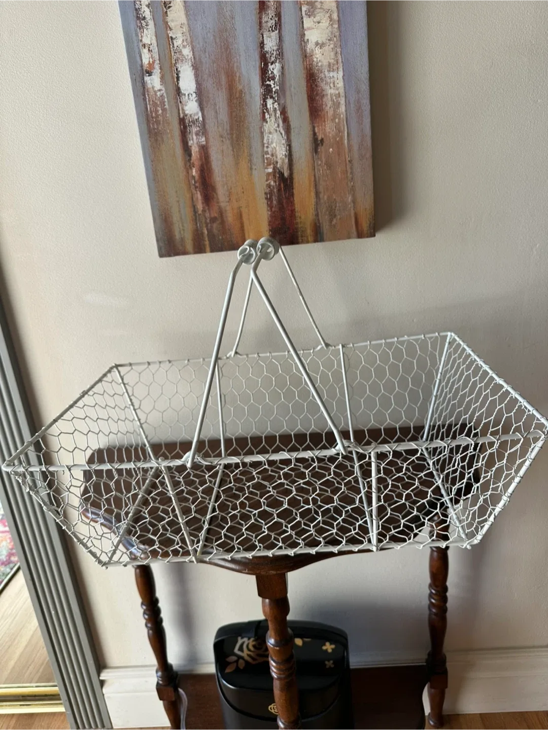 Large White Wire Basket thumbnail