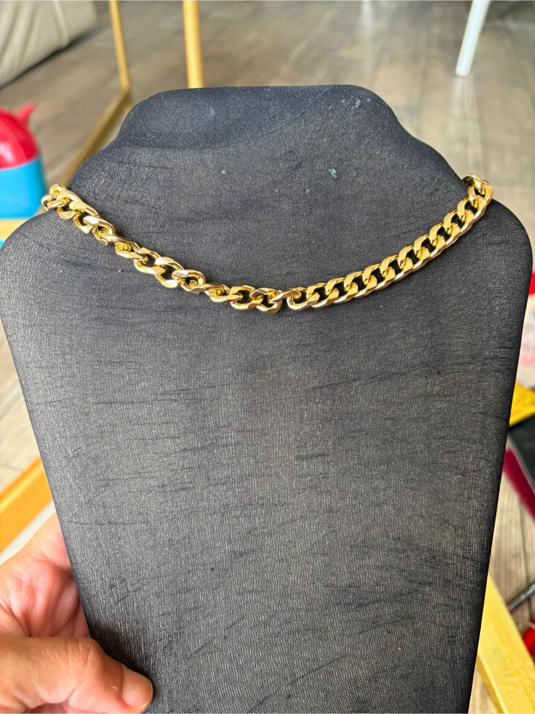 Gold-tone Chain Link Necklace thumbnail