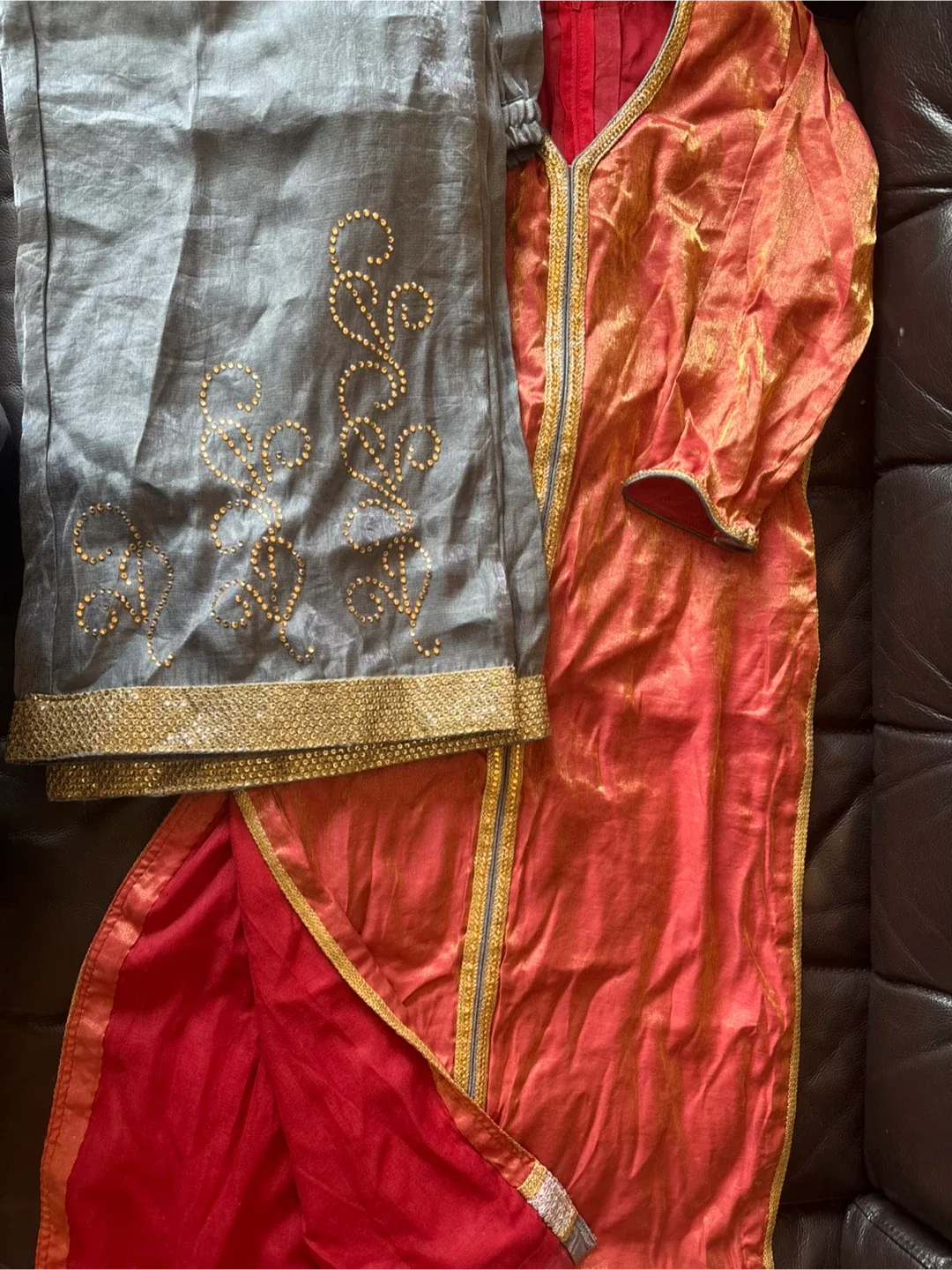 💥Diwali Sale💥Shoes plus Ladies Shalwar Kameez Suit - Red & Grey image indicator(4)