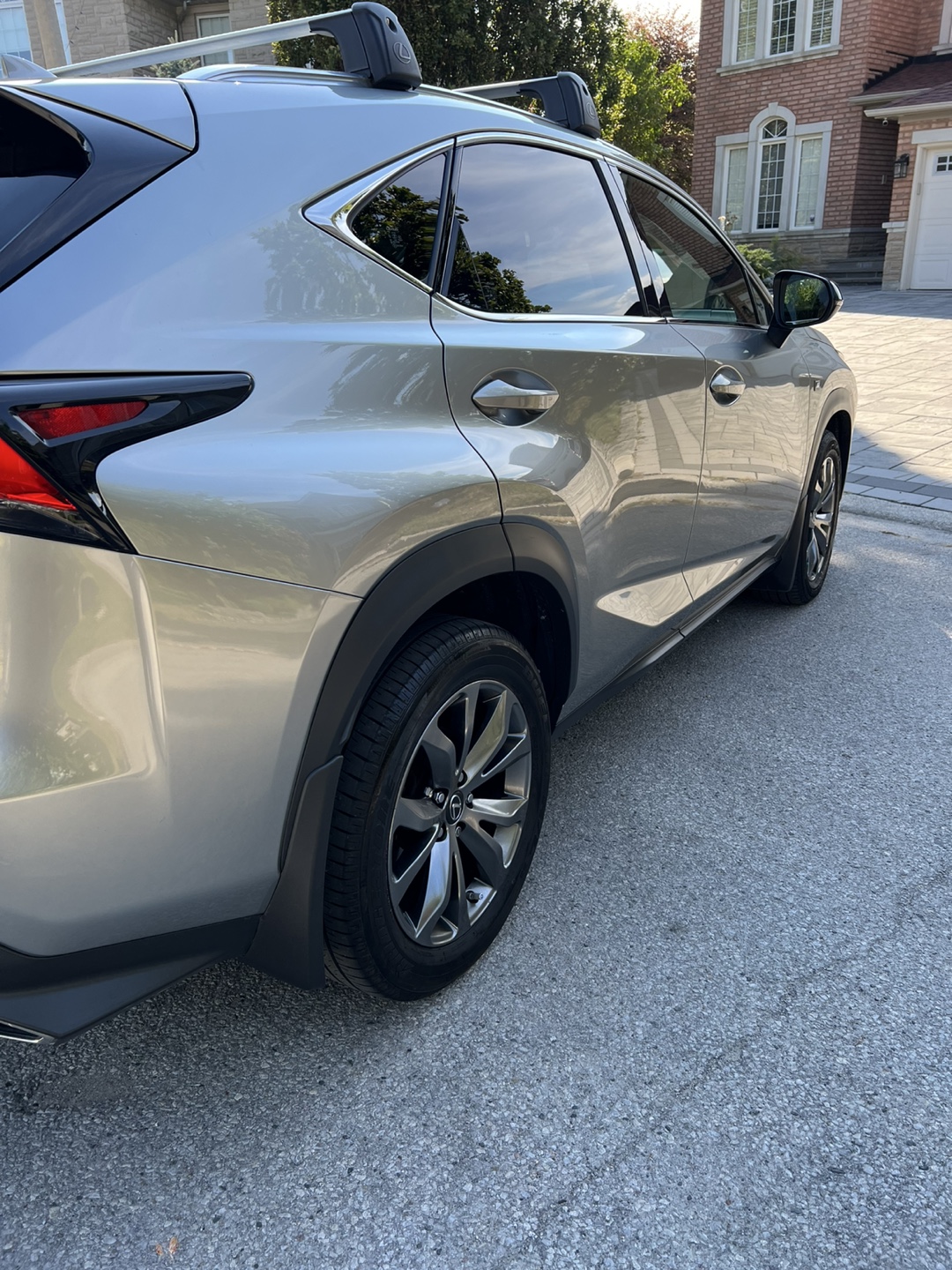 2020 LEXUS  NX300 F SPORT - photo 2