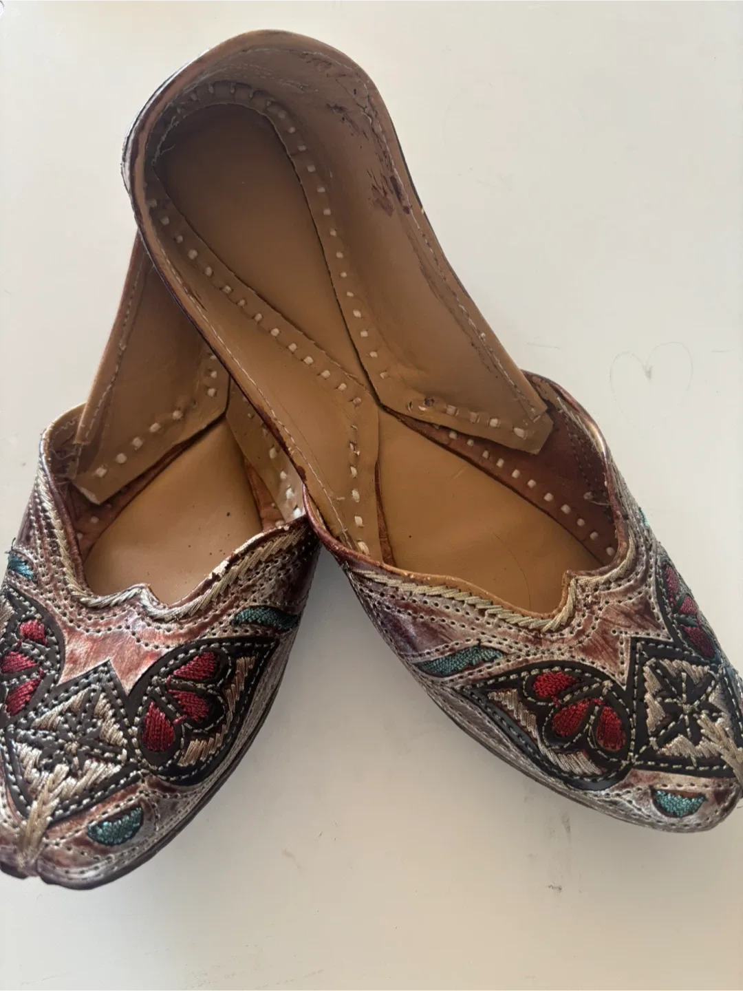 💥Diwali Sale💥Shoes plus Ladies Shalwar Kameez Suit - Red & Grey image indicator(5)