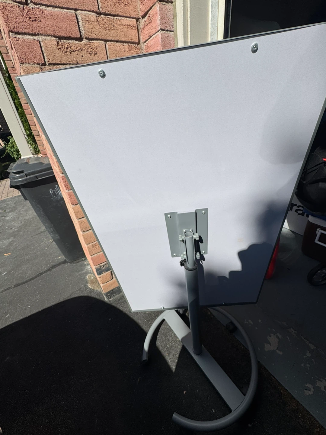 Whiteboard on wheeled stand - photo 2