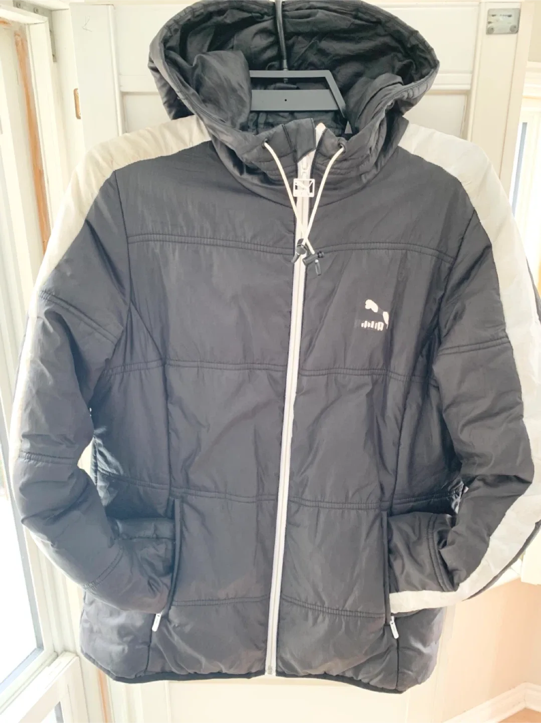 Teen/youth PUMA (large) Jacket w/ hood thumbnail