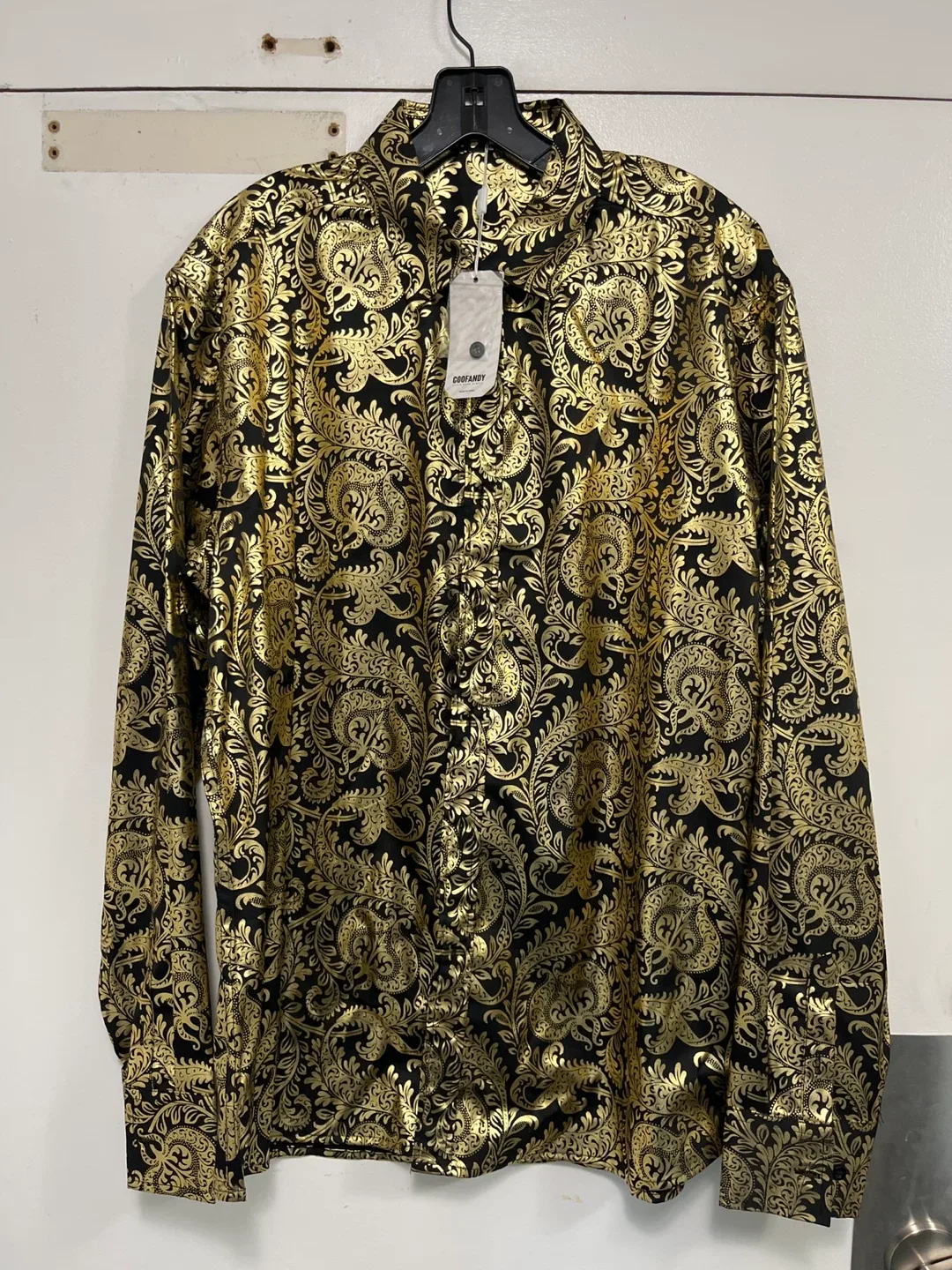 New COOFANDY Men's Gold Paisley Shirt - Size L thumbnail