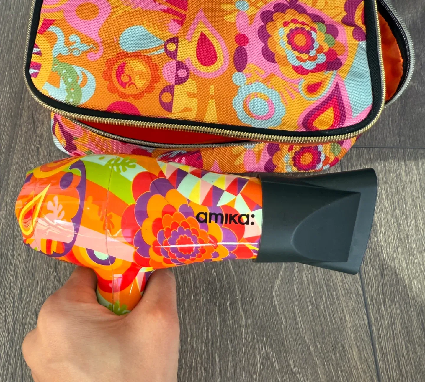 NEW Mini Amika Hair Dryer with Case & Attachments image indicator(6)