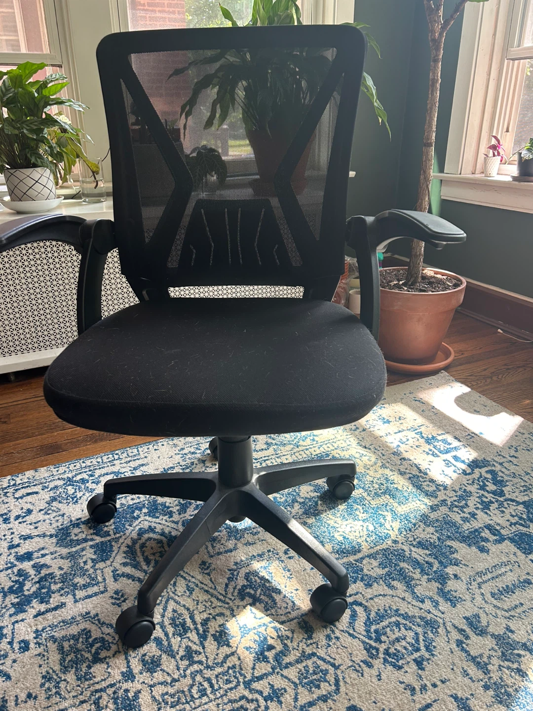 Black Office Roller Chair - photo 2