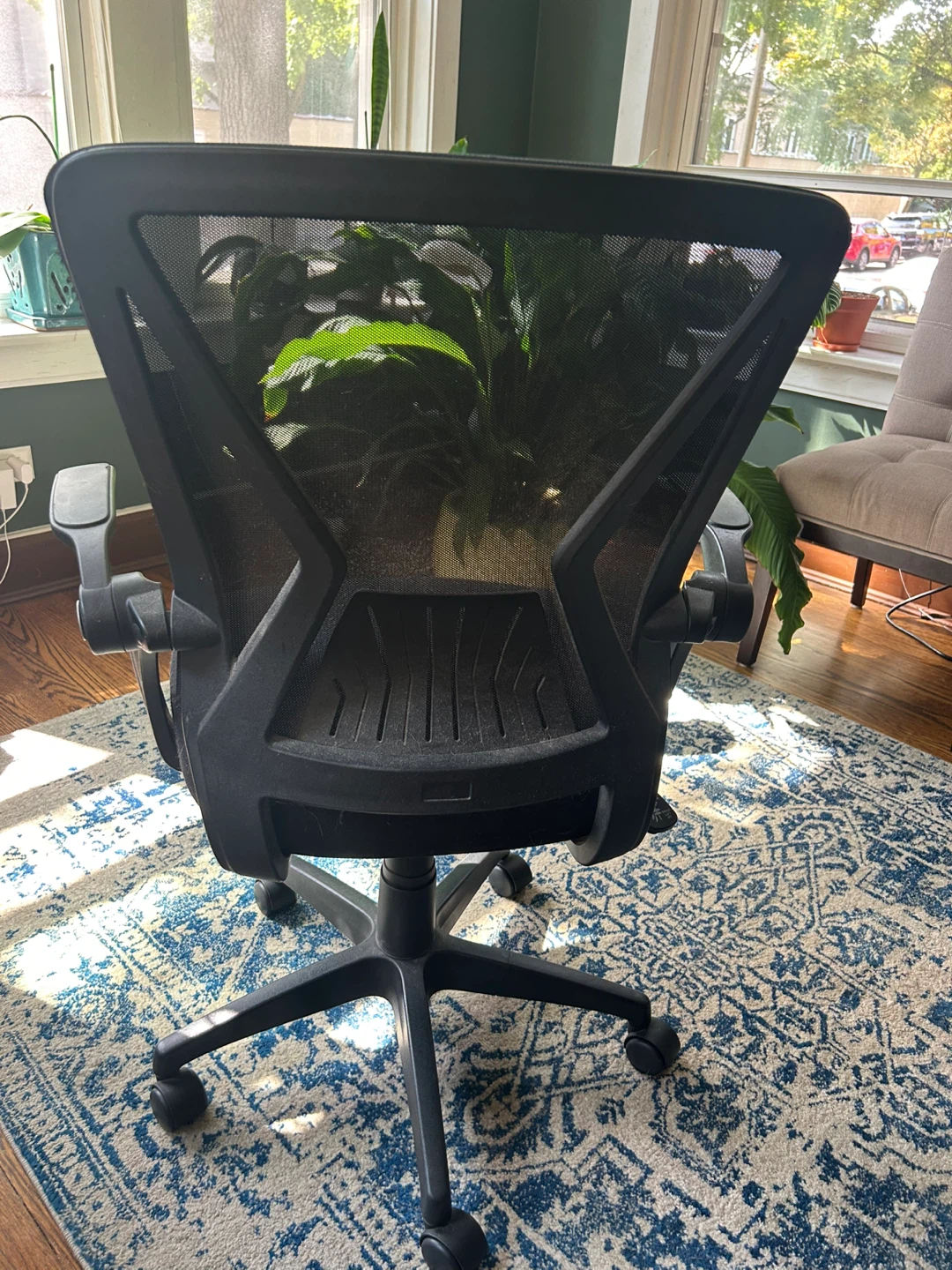 Black Office Roller Chair - photo 3