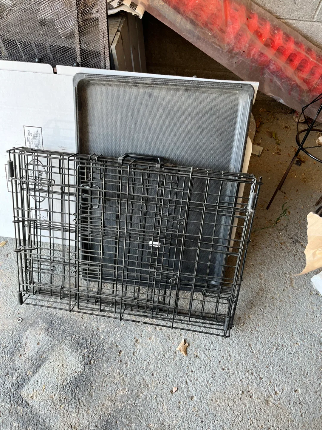 iCrate Dog Crate - Like New! image indicator(2)