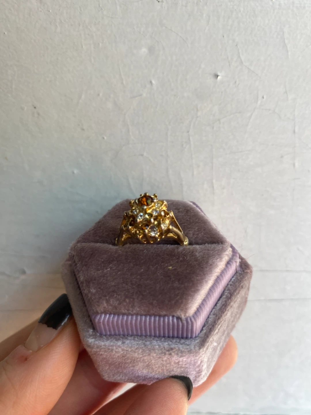 Costume 18K marked ring