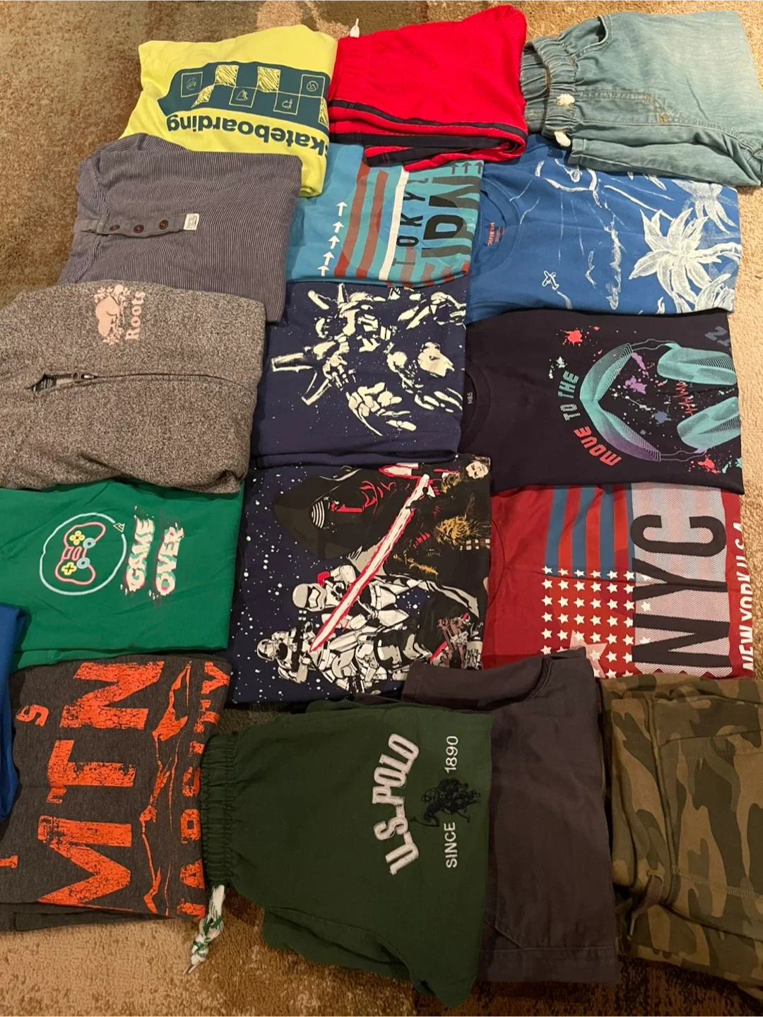 Boys/Kids Clothing Bundle, Various Sizes image indicator(2)