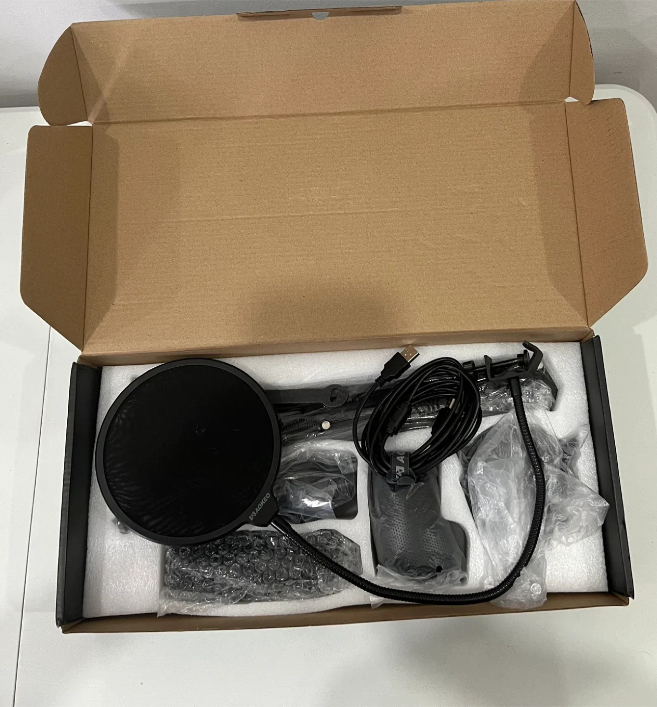 Aokeo USB Condenser Microphone Kit - New in Box image indicator(3)