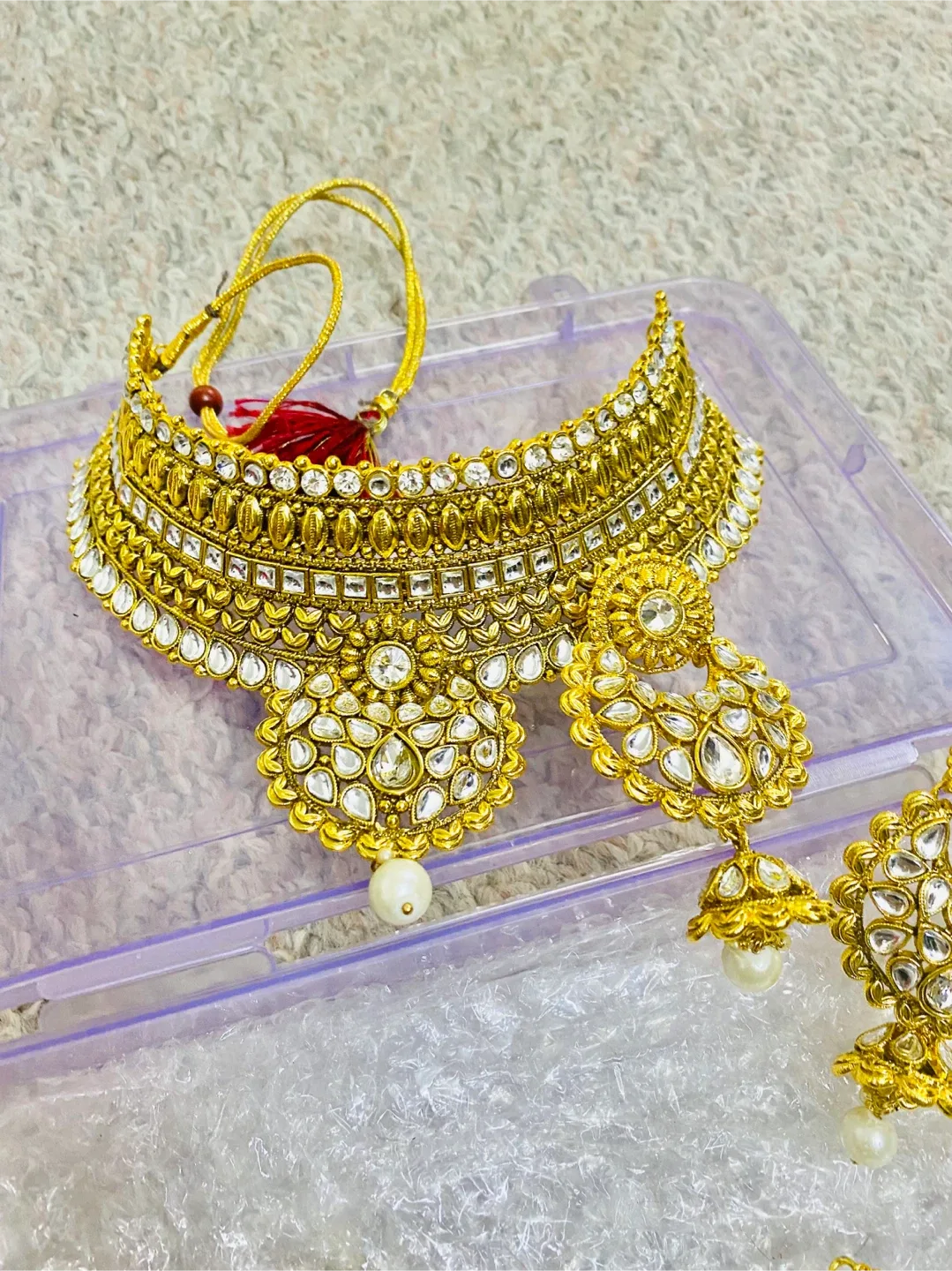 Gold-tone pearls and kundan set thumbnail
