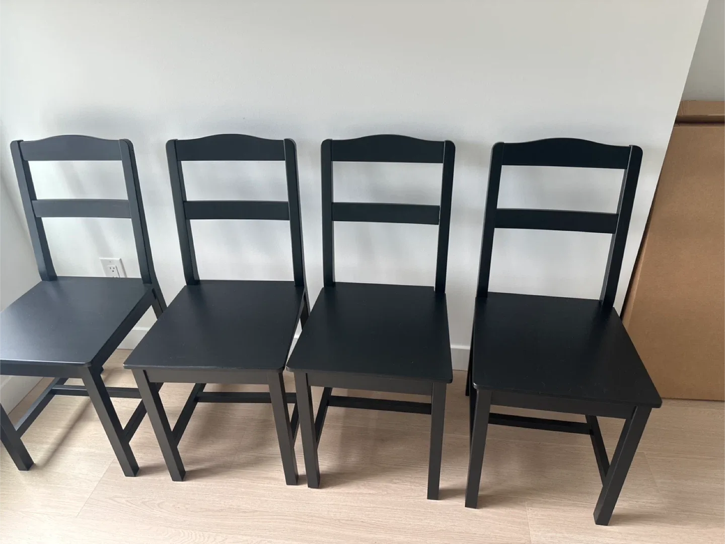 IKEA 4 wooden chairs new image indicator(2)
