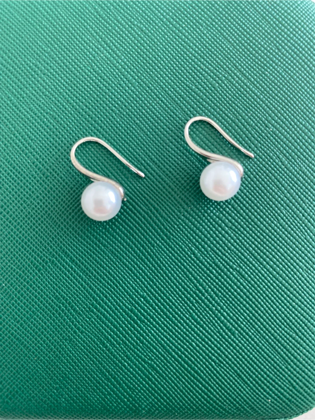 Pearl Drop Earrings - photo 3