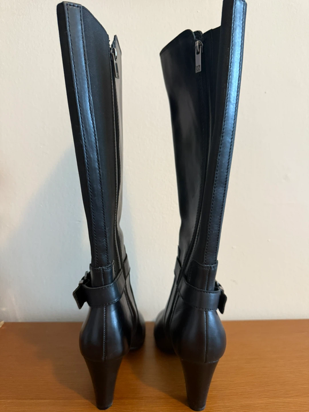 Anne Klein, Leather Knee High Boots - photo 5