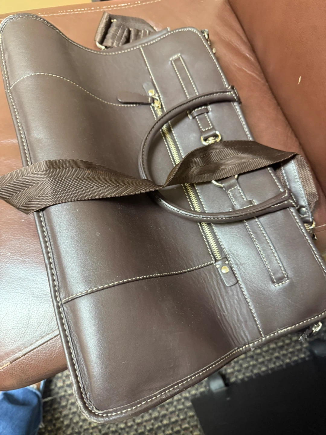 Danier  Leather Brown Briefcase - photo 2