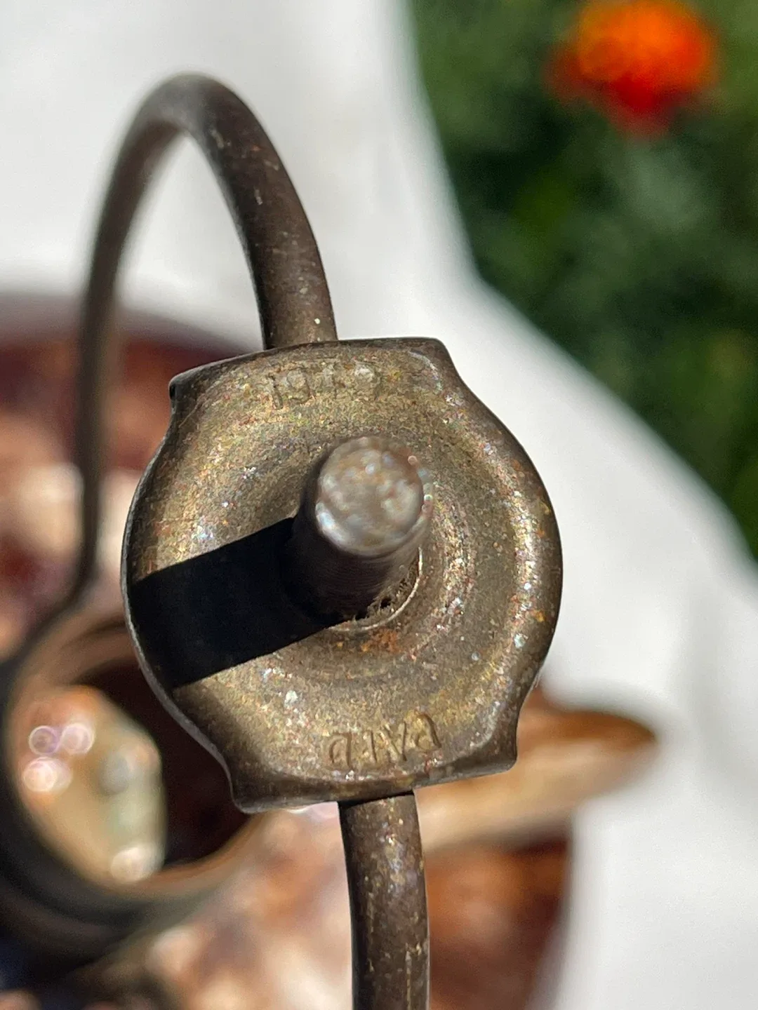 Vintage Brown Ceramic Table Lamp image indicator(3)