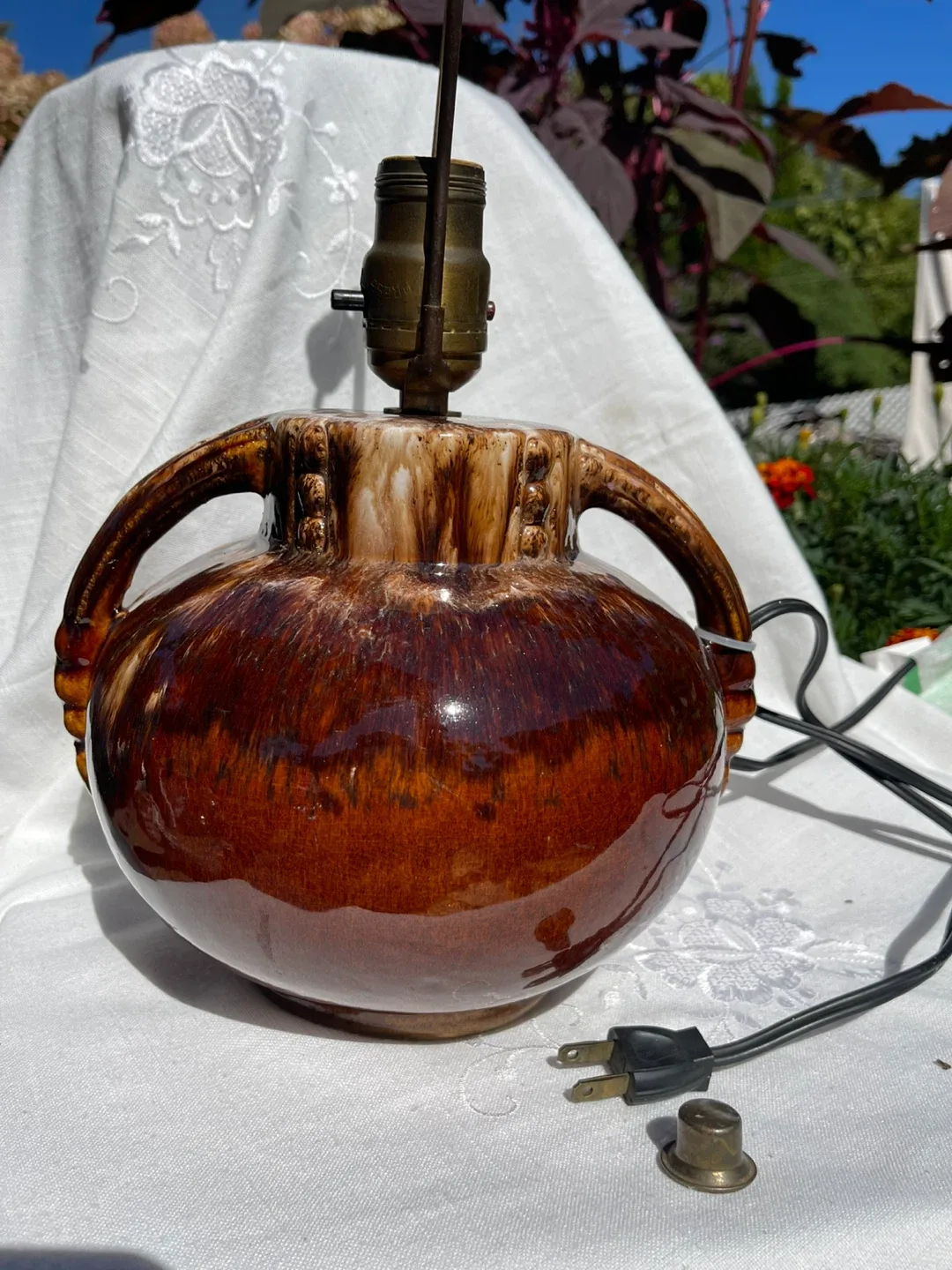 Vintage Brown Ceramic Table Lamp thumbnail