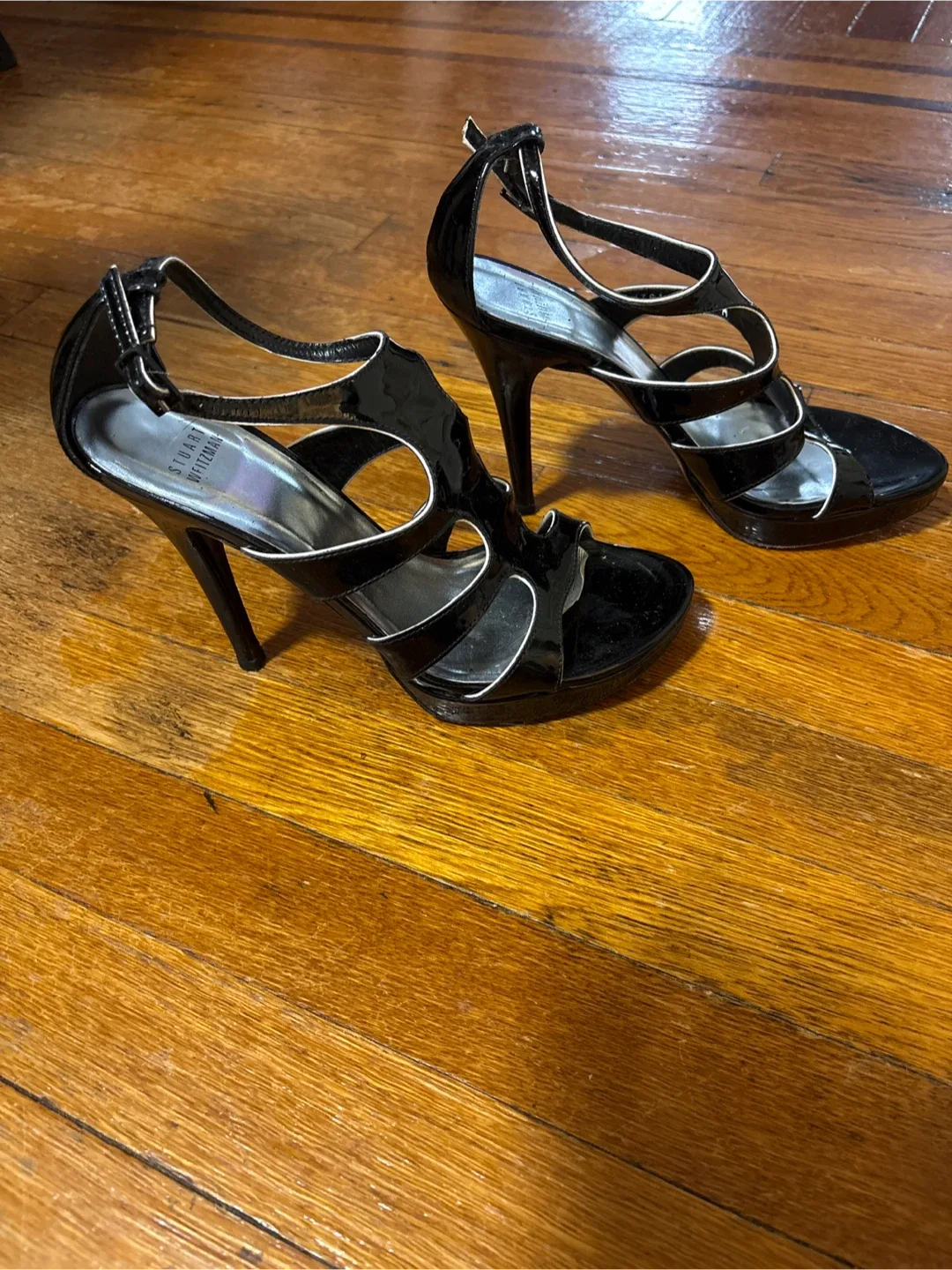 Stuart Weitzman Black Heels image indicator(4)