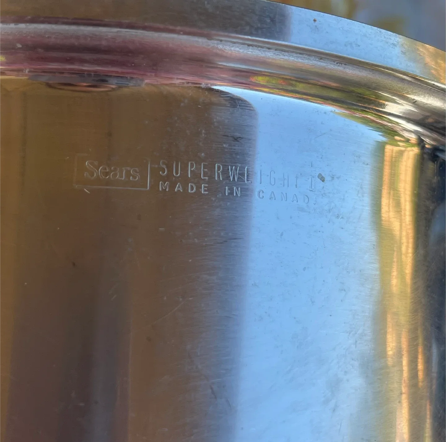 Sears Superweight Saucepan with Lid - Made in Canada image indicator(3)