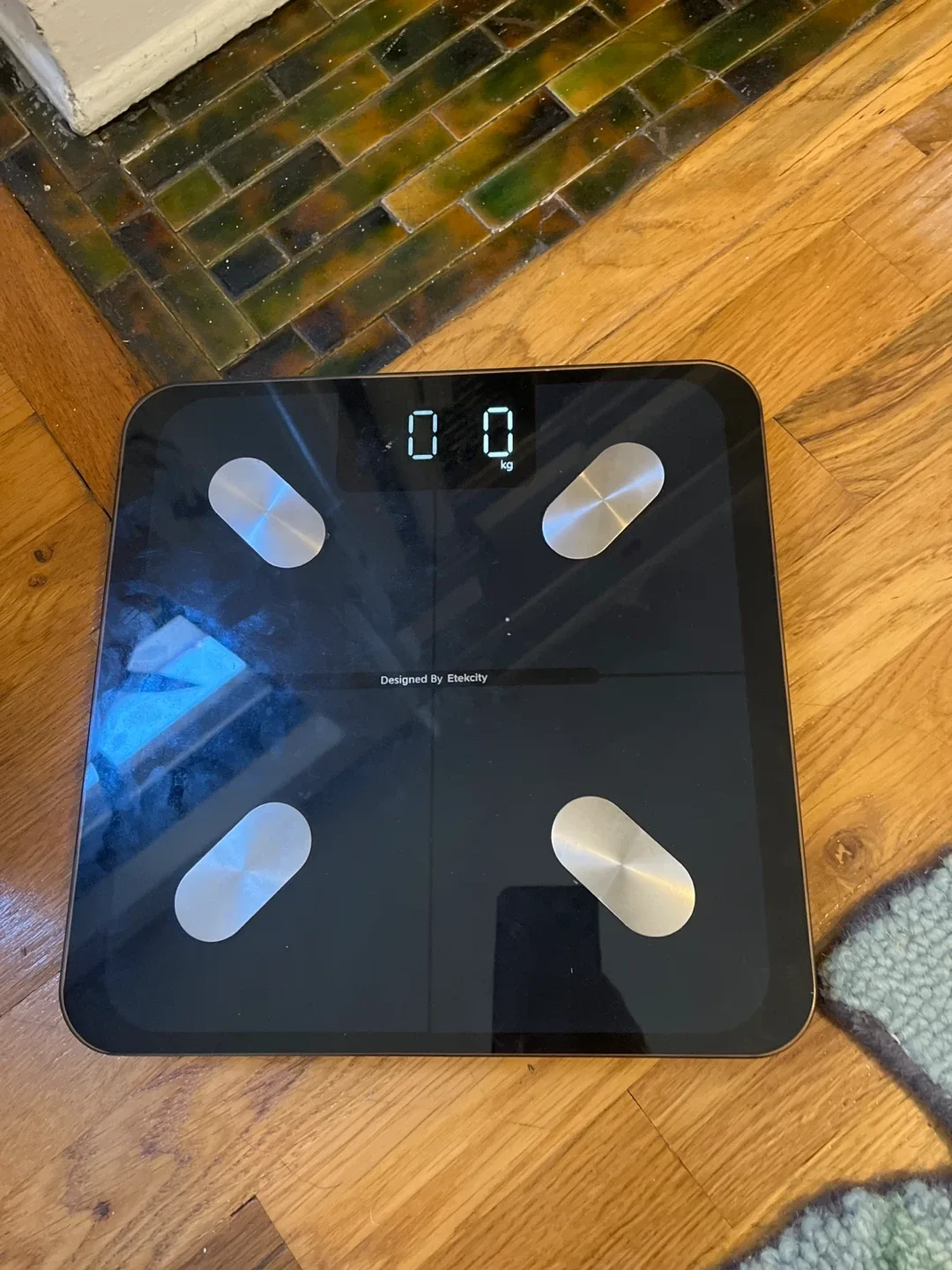Etekcity Smart Fitness Scale - Black (EAF-551) image indicator(2)