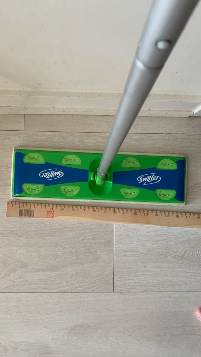 Swiffer Sweeper Mop XL thumbnail
