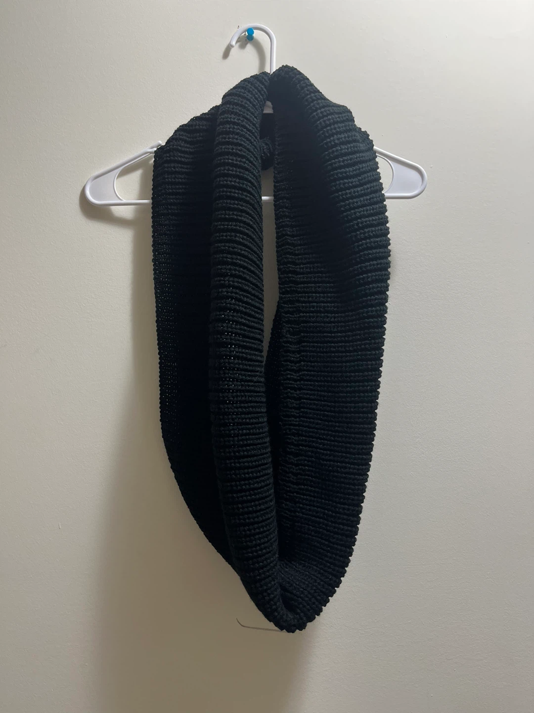 Knitted Black Warm Infinity Scarf - photo 3