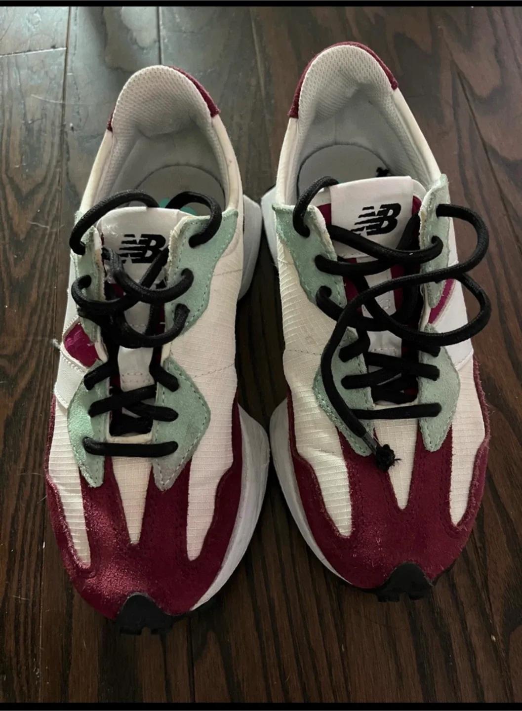 New Balance 327 Sneakers image indicator(2)