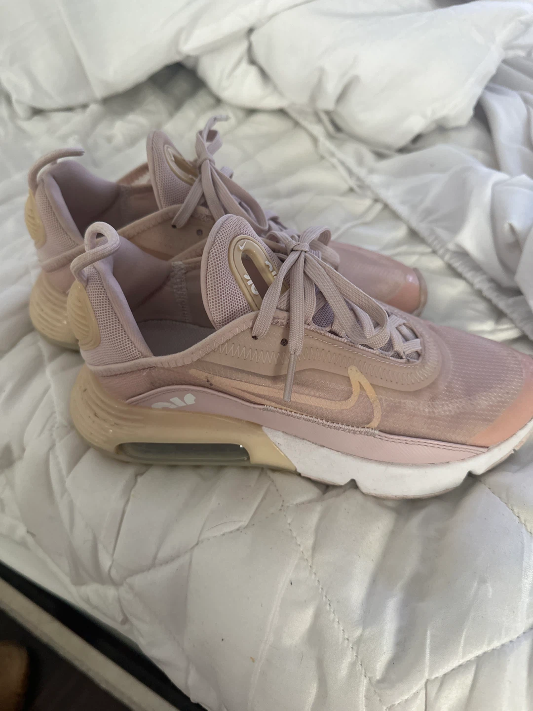 Nike Air Max 2090 Women's Shoes - Size Unknown