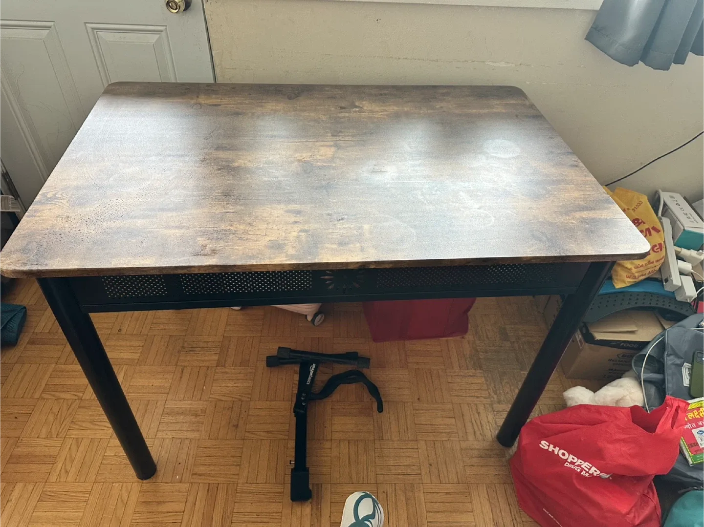 Office table