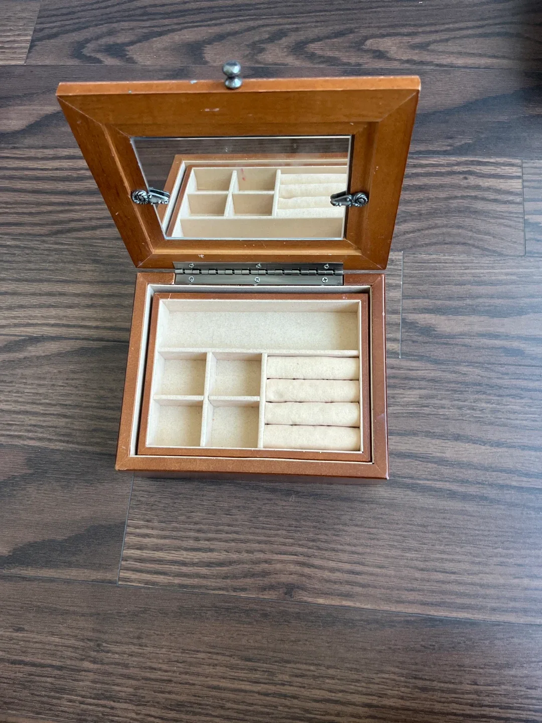Wooden Jewelry Box with Photo Frame image indicator(2)