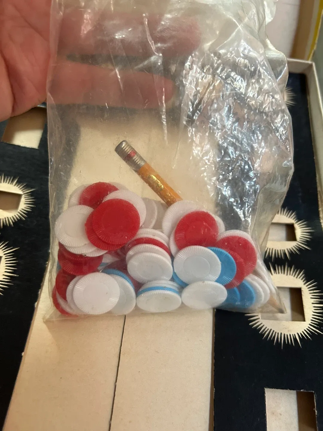 $2  Vintage MCM 1950's SKUNK DICE GAME Canada AS IS image indicator(4)